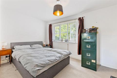 3 bedroom terraced house for sale, Station Road, Brighton