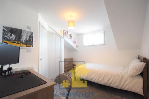 5 bedroom terraced house to rent, Dartmouth Road, Selly Oak, Birmingham B29