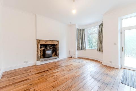 117 Carrbottom Road, Greengates, Bradford, BD10 0BD