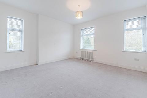 117 Carrbottom Road, Greengates, Bradford, BD10 0BD