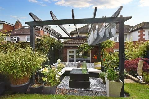 137 Stonegate Road, Leeds, LS6 4PQ