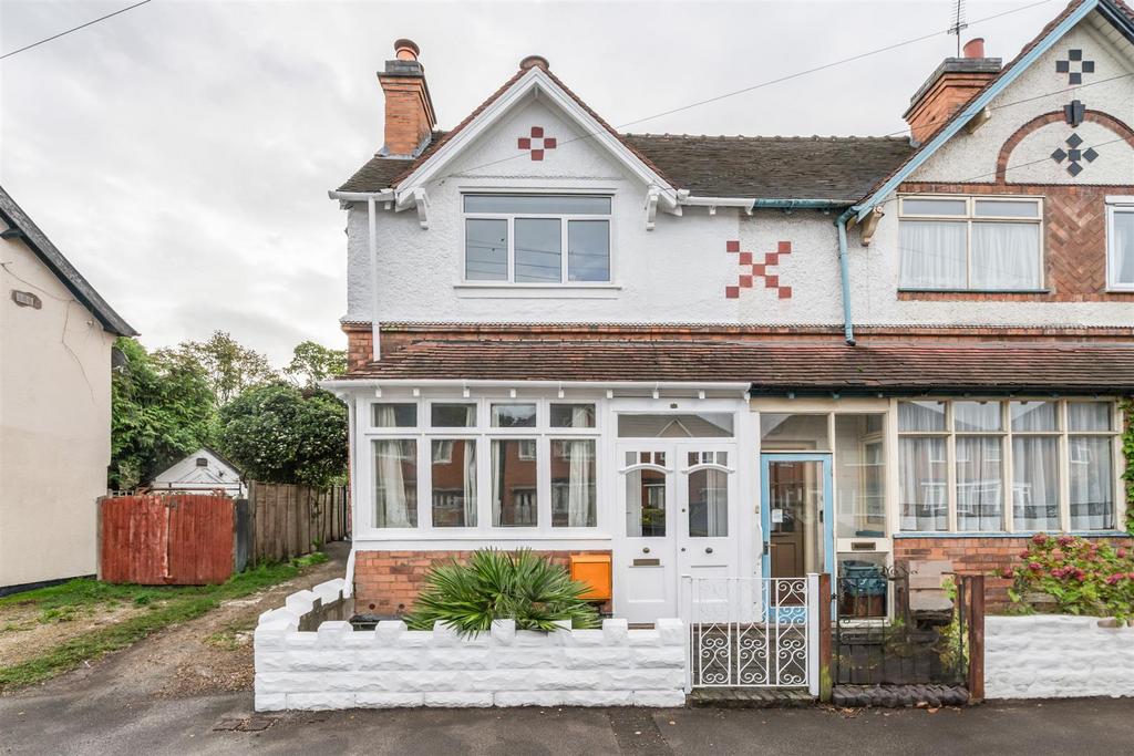 Castle Lane, Solihull 2 bed end of terrace house for sale £275,000
