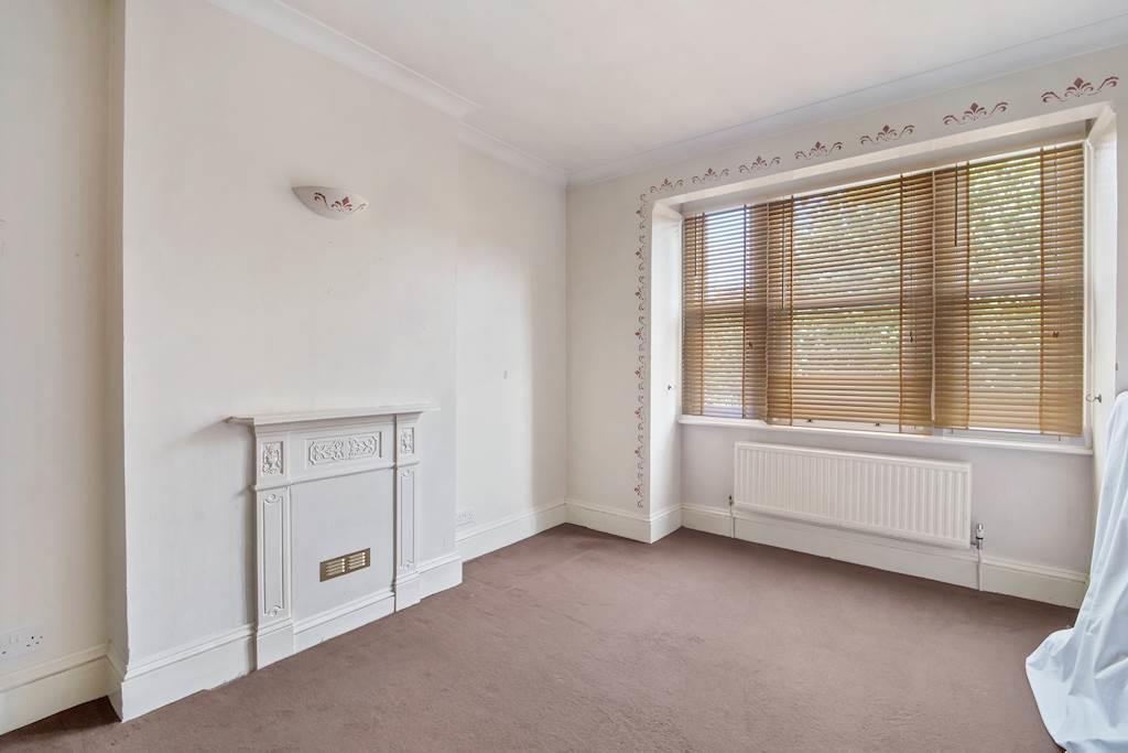 Bedroom Parkland Grove.JPG
