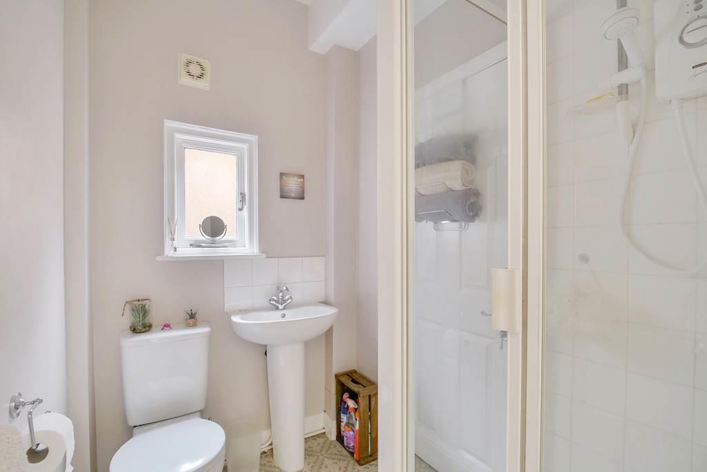 Downstairs WC Shower Room 4 Parkland Grove.JPG
