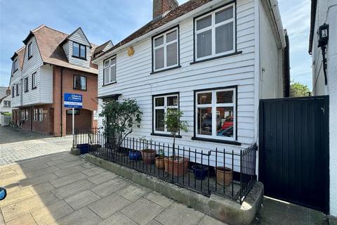 4 bedroom detached house for sale, High Street, Burnham-On-Crouch