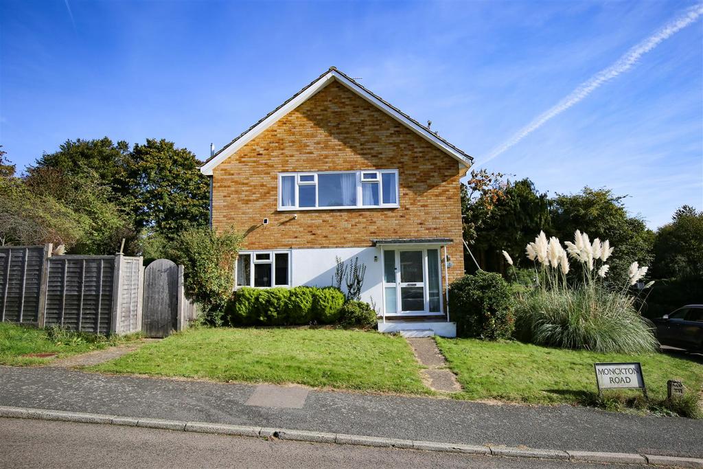 Monckton Road, Borough Green 3 bed semidetached house for sale £450,000