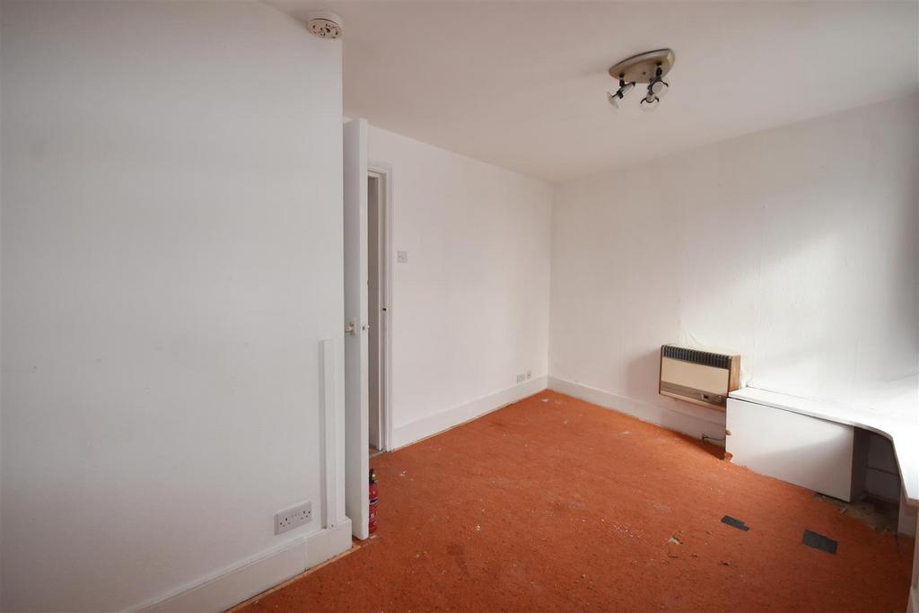 Bedsitting  Room.JPG