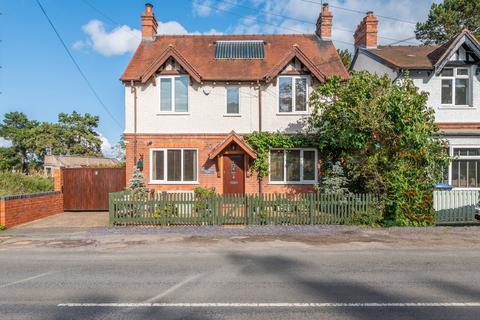 3 bedroom detached house for sale, Station Cottages, Danzey Green, Tanworth in Arden , B94