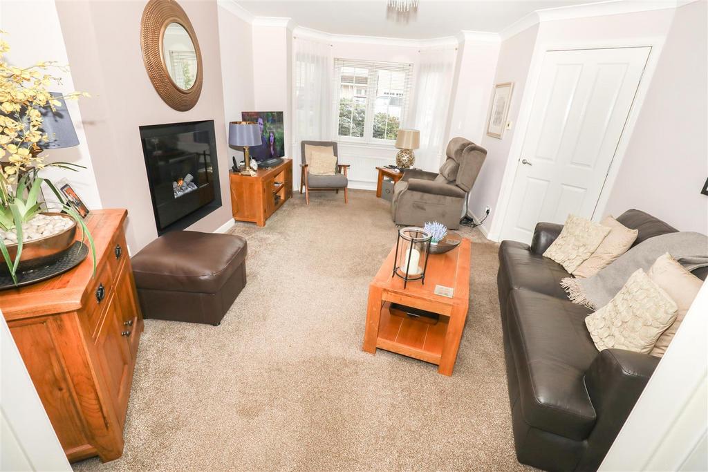 Lochty Drive, Kinglassie 4 bed detached house for sale £230,000