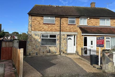 38 Dorking Road, Romford, RM3 9AE