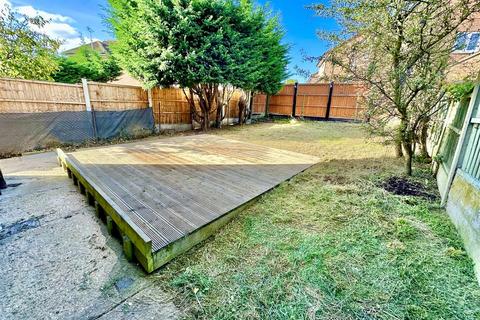 38 Dorking Road, Romford, RM3 9AE