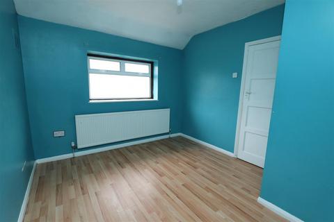 38 Dorking Road, Romford, RM3 9AE