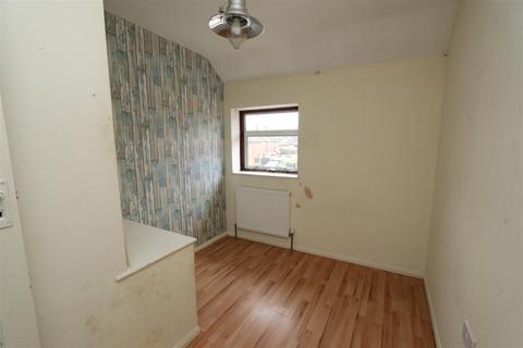 38 Dorking Road, Romford, RM3 9AE