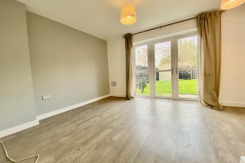 2 bedroom terraced house for sale, Rudd Close, Peterborough