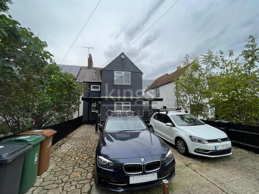 Warwick Road, London 3 bed semidetached house for sale £575,000