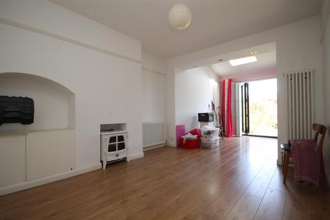 49 Barrington Road, Sutton, SM3 9PR