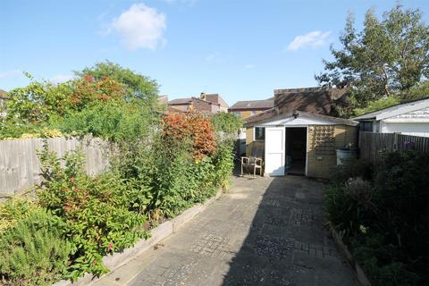49 Barrington Road, Sutton, SM3 9PR