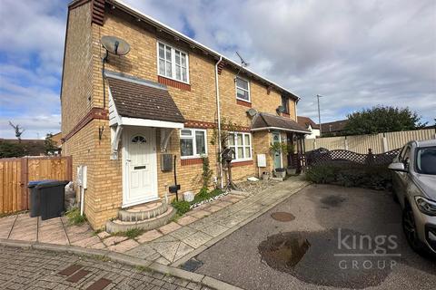 16 Chamberlain Close, Church Langley, Harlow, CM17 9QP