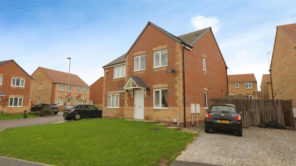De Montford Drive, Kilnhurst, Mexborough 3 bed semidetached house for