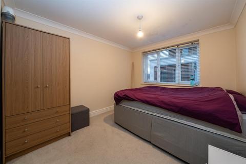 2 bedroom apartment for sale, St. Albans Hill, Hemel Hempstead