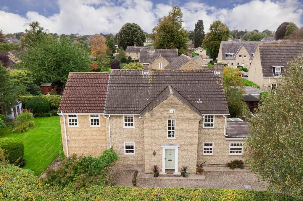 Beeches End, Boston Spa Wetherby LS23 5 bed detached house for sale £