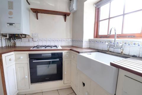 2 bedroom end of terrace house for sale, Church Street, Braunton, EX33