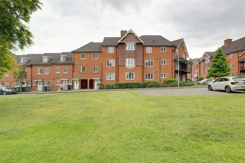 1 bedroom apartment for sale, Wroughton Road, Wendover, Aylesbury