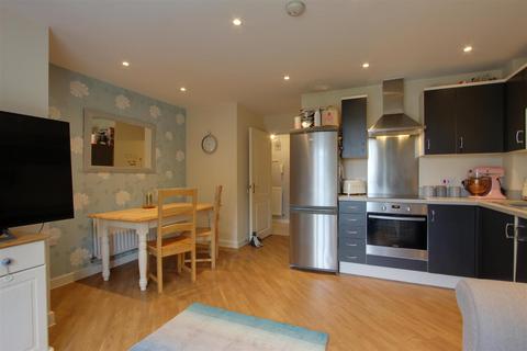 1 bedroom apartment for sale, Wroughton Road, Wendover, Aylesbury