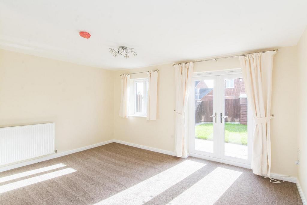Aintree Road, Corby 3 bed house £950 pcm (£219 pw)
