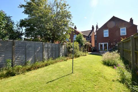 3 bedroom semi-detached house for sale, Chester Road, Felixstowe, Suffolk, IP11