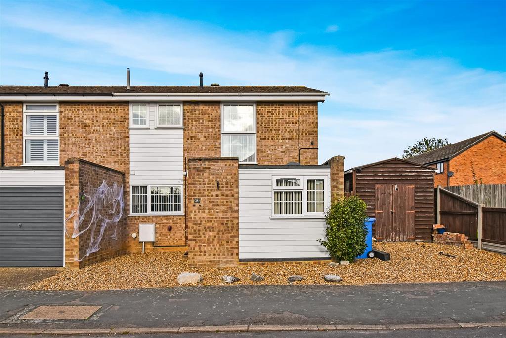 Mallard Way, Great Cornard 4 bed end of terrace house for sale £300,000