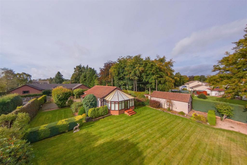 The Cobbles, Woodlands Road, Rosemount, Blairgowrie 2 bed detached