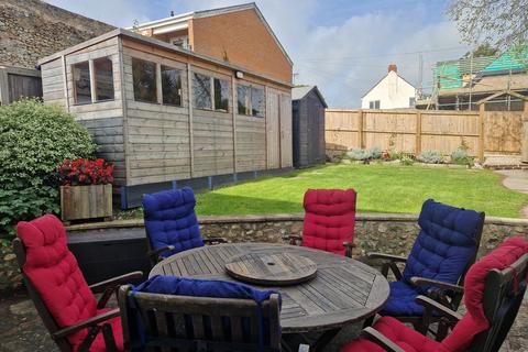 4 bedroom end of terrace house for sale, The Street, Charmouth, DT6