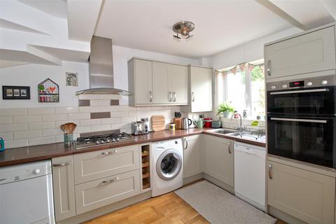 3 bedroom semi-detached house for sale - Sutton Drove, Seaford