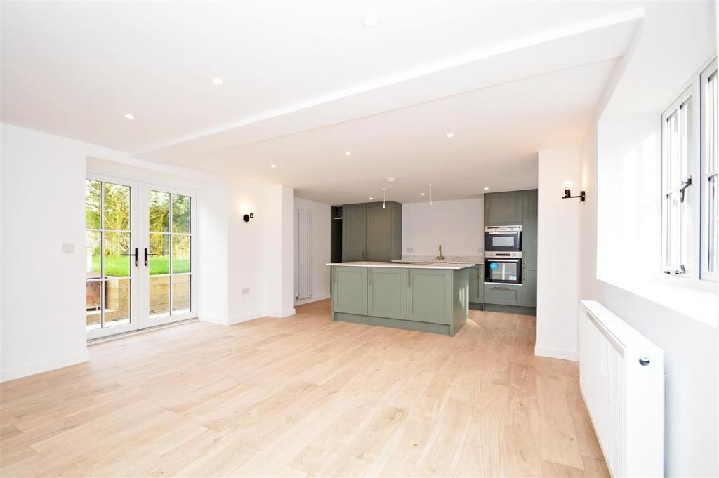 The Square, Pontesford, Shrewsbury 3 bed detached house for sale £425,000