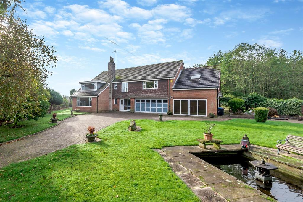 Lawford House, Field Place, KirkbyinAshfield 4 bed detached house for