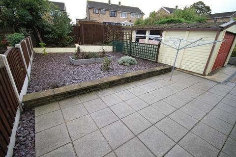 14 Escroft Close, Wyke, Bradford, BD12 9DN