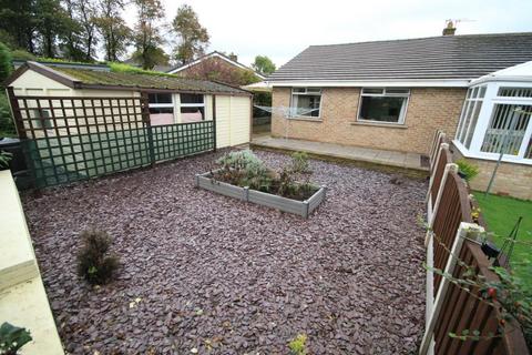 14 Escroft Close, Wyke, Bradford, BD12 9DN