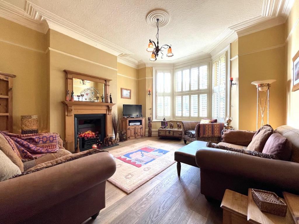 Front reception room