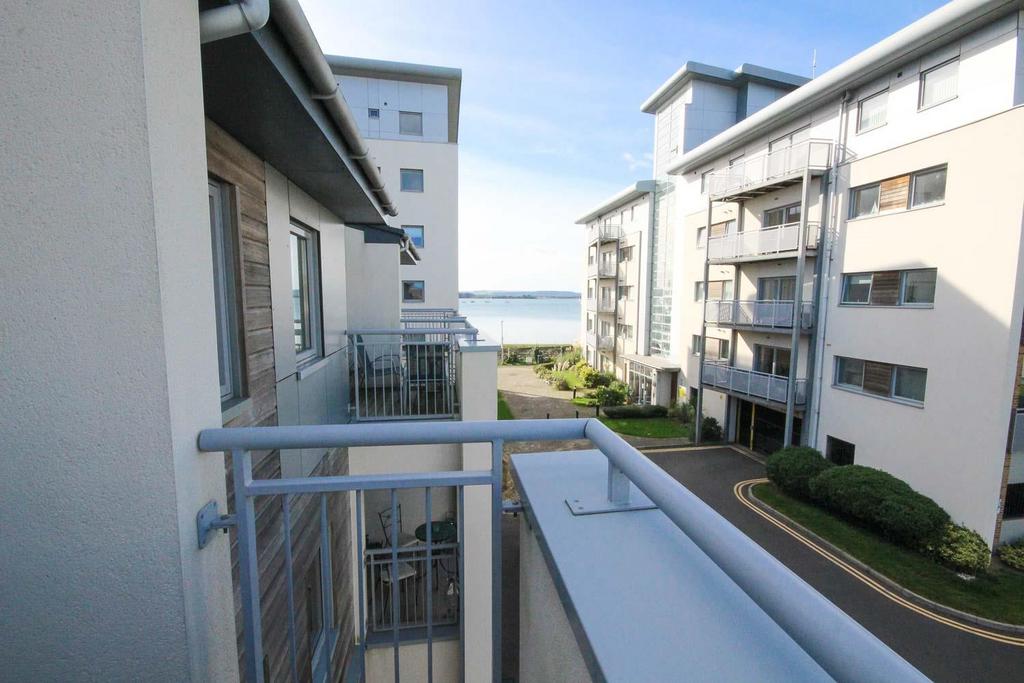 Stone Close, Poole, Dorset 4 bed mews for sale £410,000