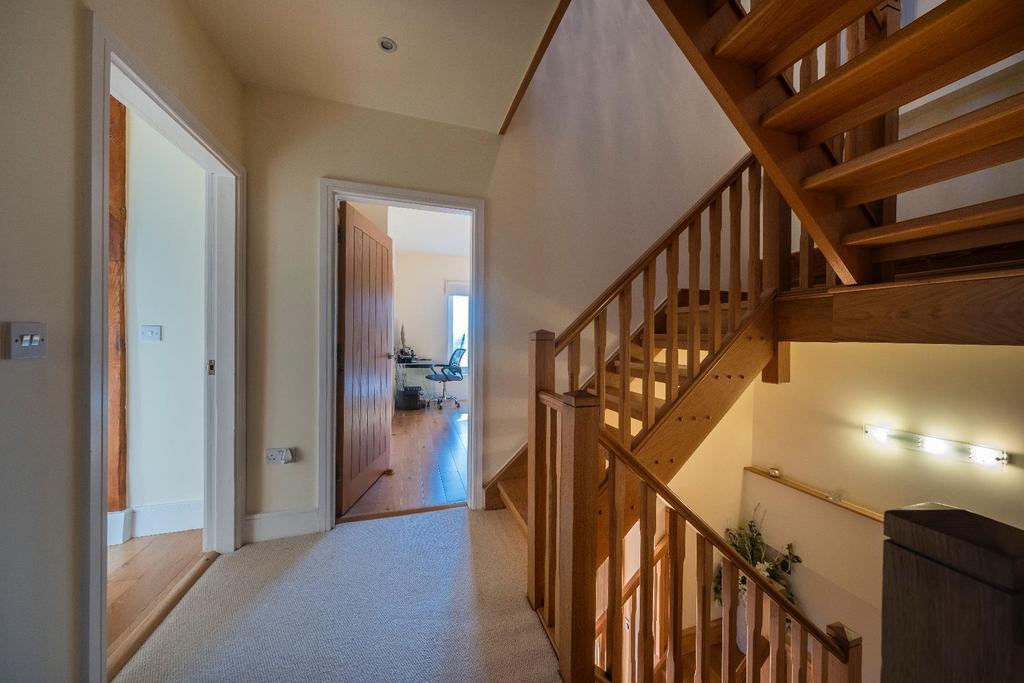 7 The Oaklands-034.JPG