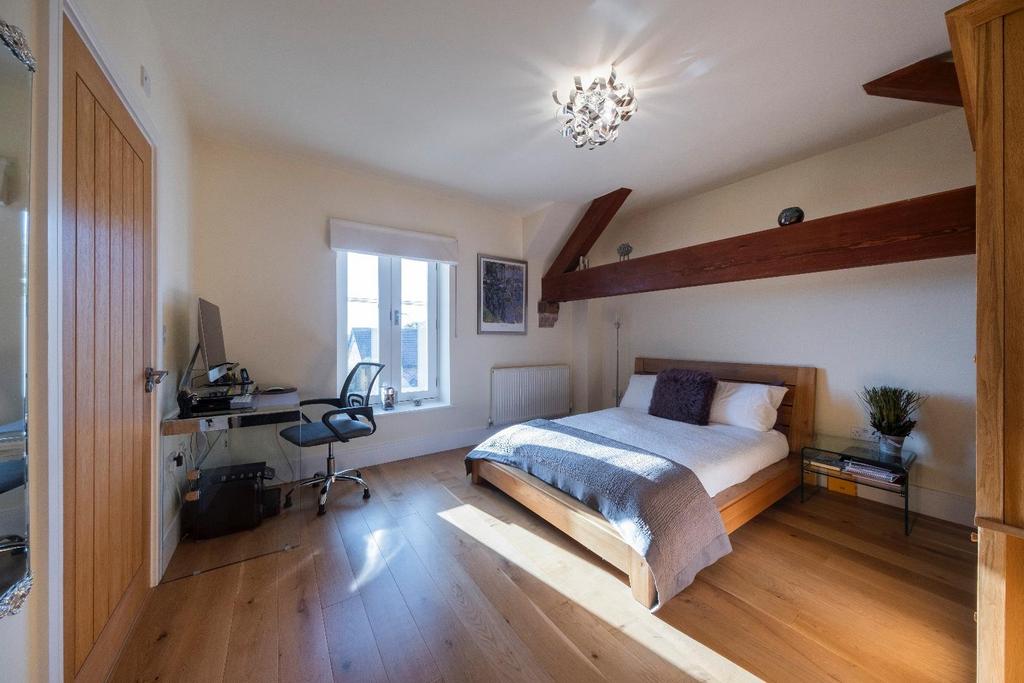 7 The Oaklands-024.JPG