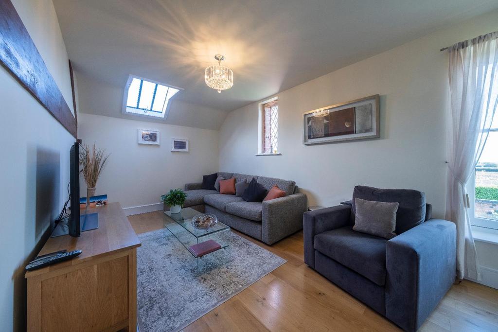 7 The Oaklands-021.JPG