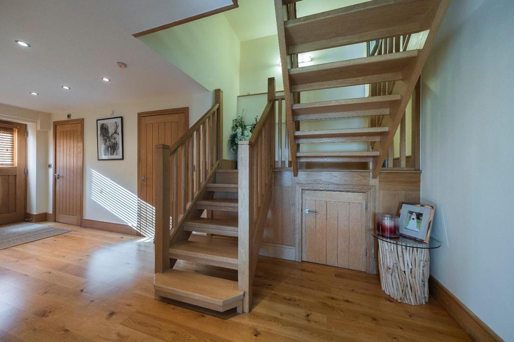 7 The Oaklands-020.JPG