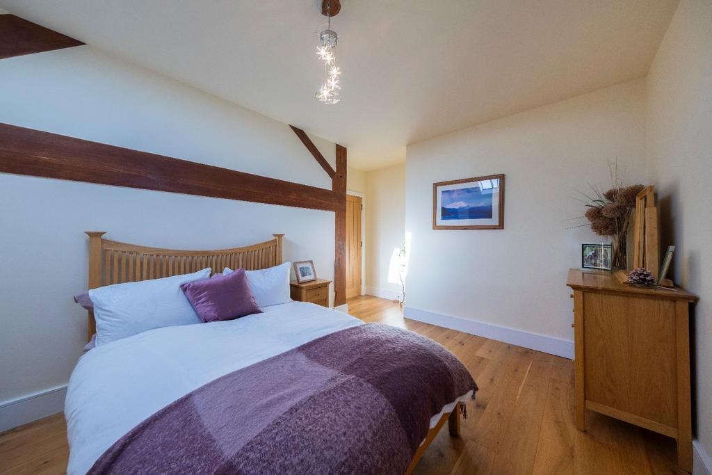 7 The Oaklands-030.JPG