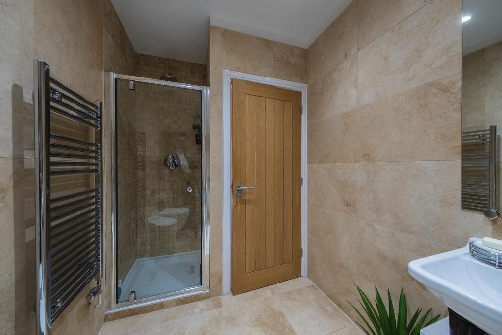 7 The Oaklands-033.JPG