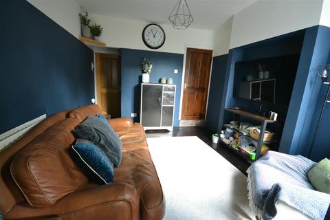 2 bedroom end of terrace house for sale, Ripon Street, Stoneygate