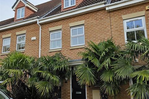 3 bedroom townhouse to rent - Trinity Road, Edwinstowe, Mansfield