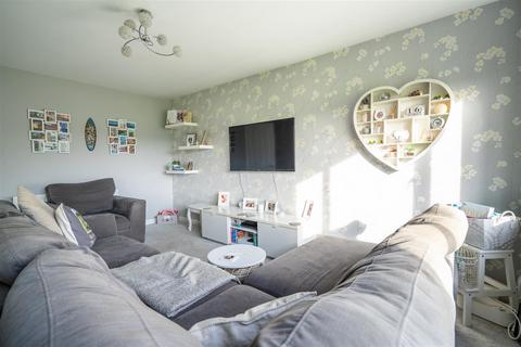113 Bute Drive, Perth, PH1 3BP