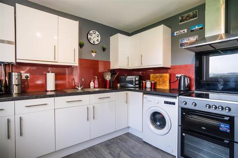 113 Bute Drive, Perth, PH1 3BP